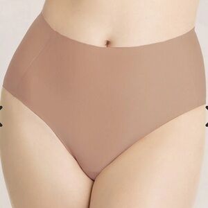 NWT 2 Pair Shapermint Truekind Seemless Briefs